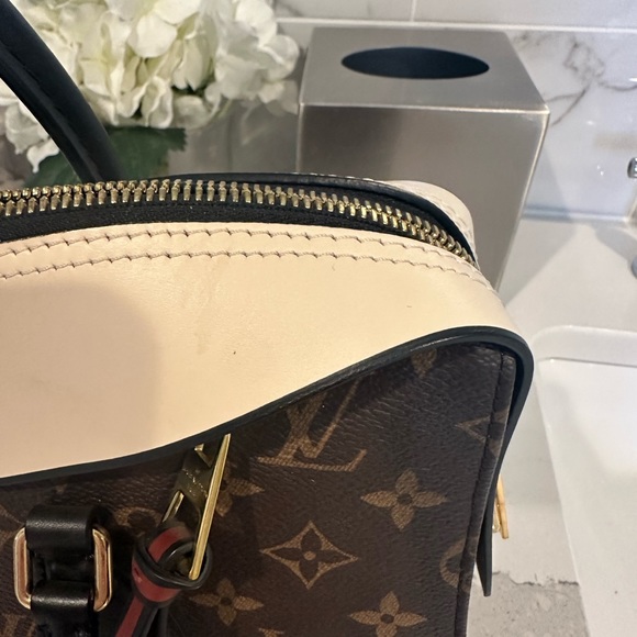 Louis Vuitton Tuileries Monogram Bag Canvas with Cream Leather - Picture 4 of 15